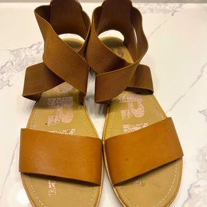 Sorel Womens Ella Sandal in Velvet tan